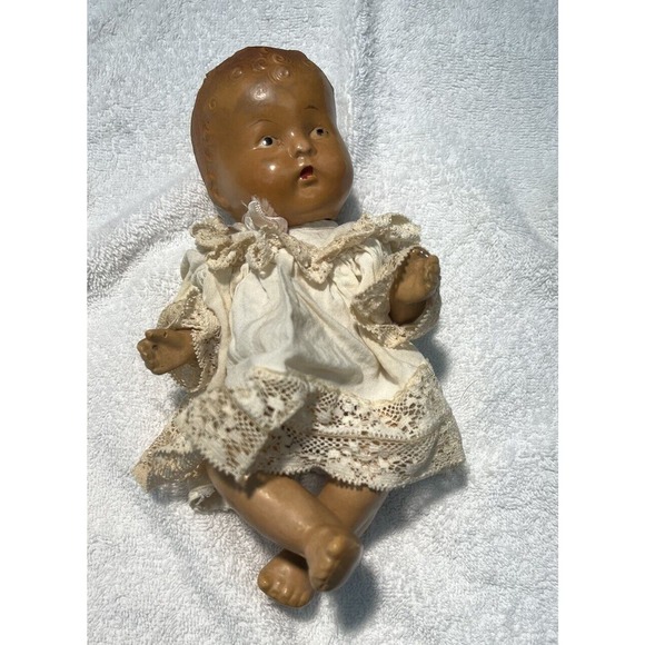 Antique 30s Composition RubberBand Doll 9" in size- original Dress -rareFragile - Picture 3 of 16